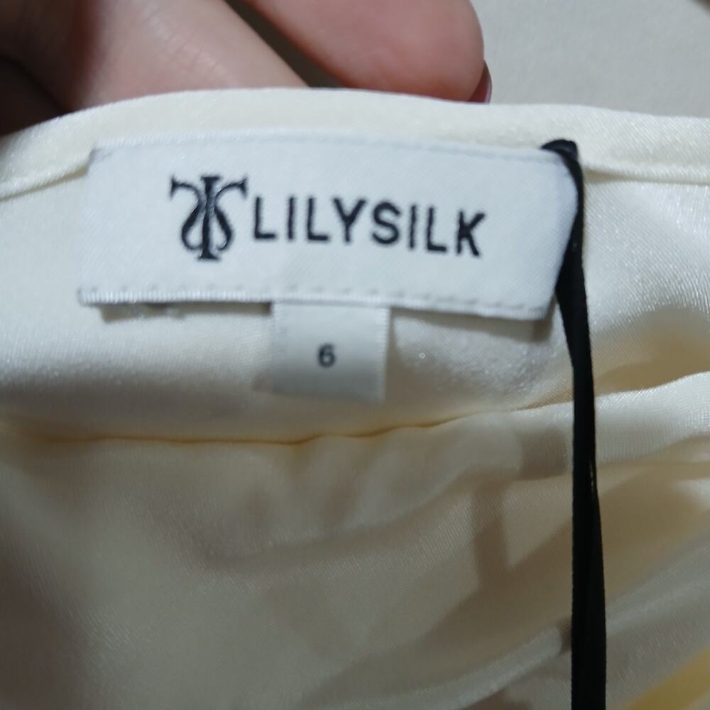 Lilysilk Blouse Womens 6 Ivory 100% Mulberry Silk Drape Ring Neck Top NWT - Picture 5 of 14